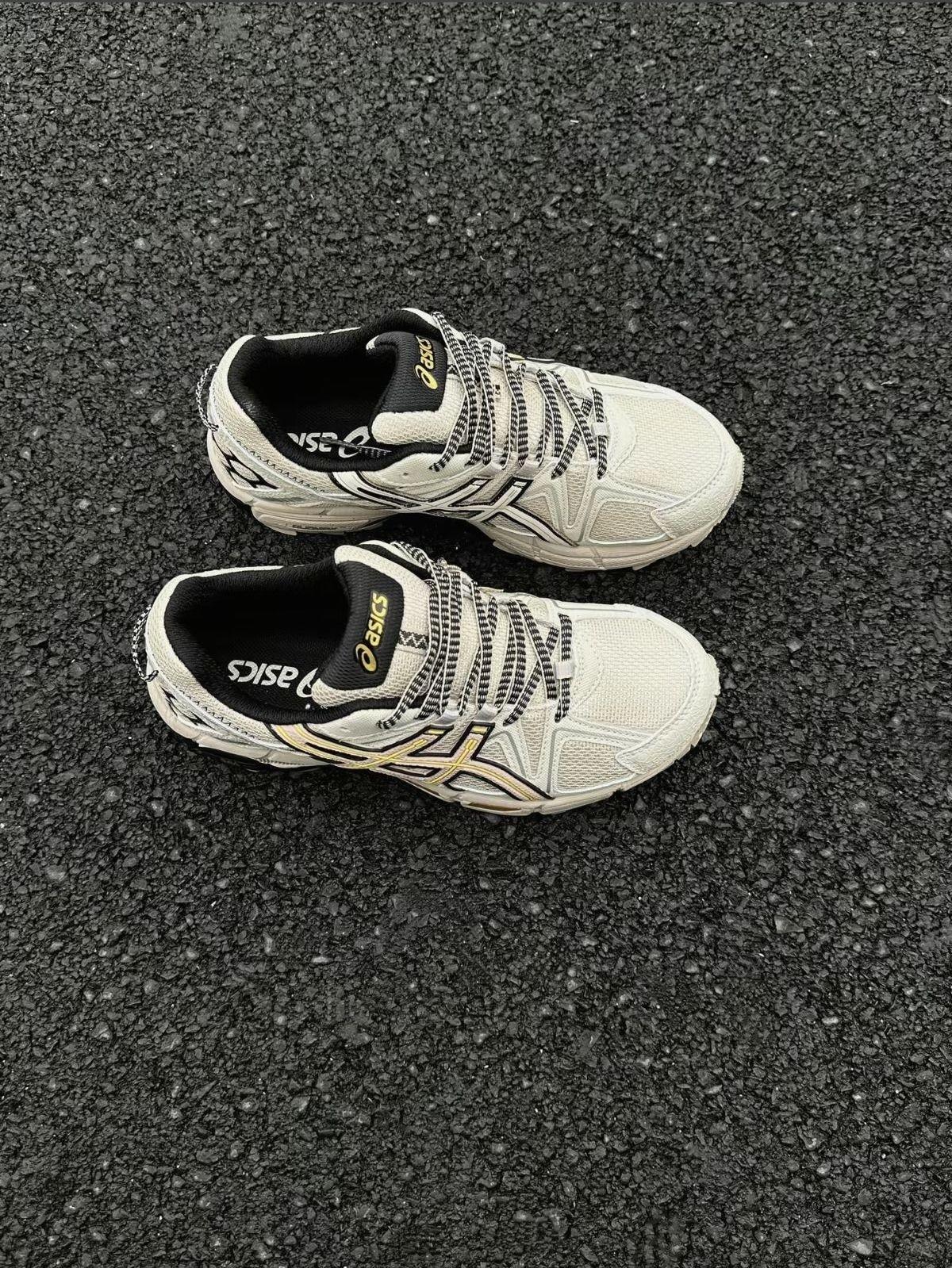 日常通勤穿搭神鞋|ASICSTiger棕色复古跑鞋太香了